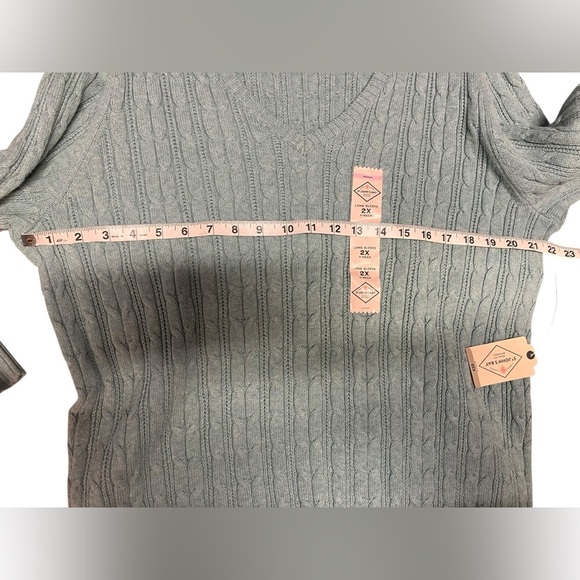 St John’s Bay V-Neck Cable Knit Sweater Womens size 2X - Picture 3 of 9